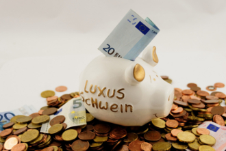 Jak oszczędzać pieniądze