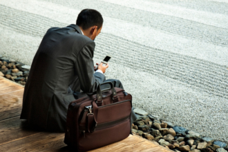 Jak poradzić sobie z pętlą zadłużenia?